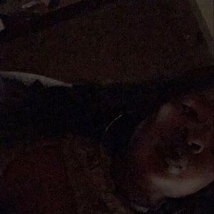 Meet your Posher, Toni